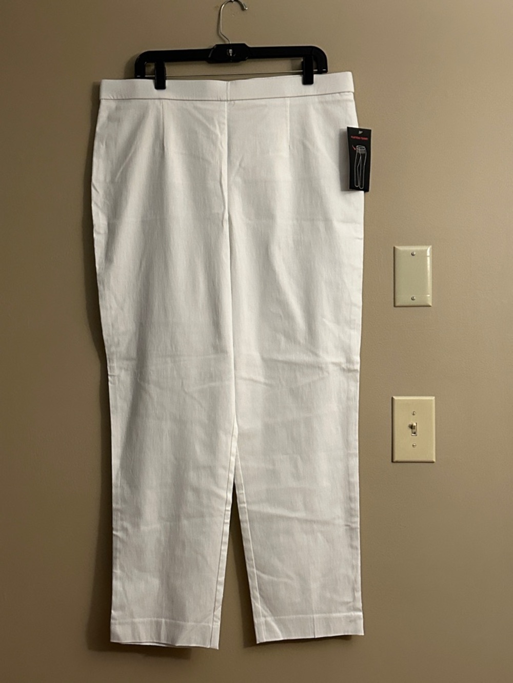 White Pull-On Slim Ankle Pants